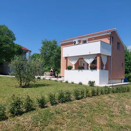 Holiday home Nora *